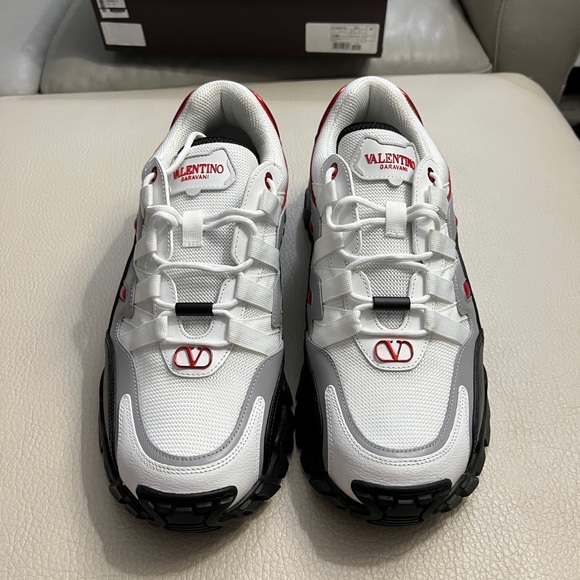 NWB - Valentino Garavani Climber Mesh Men’s Sneaker- Made in Italy - EU 42/US 9 - Picture 2 of 12